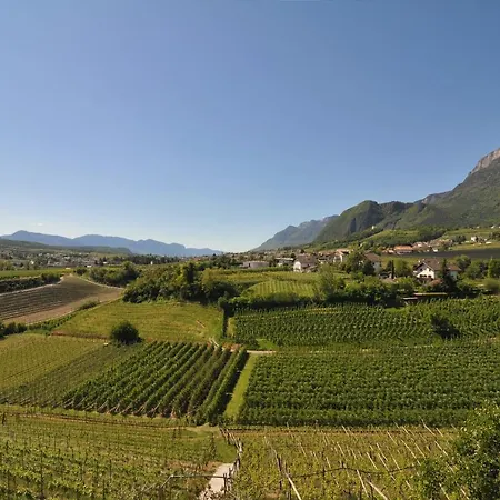 Bed & Breakfast Garni Luziafeld Hof Appiano Sulla Strada Del Vino